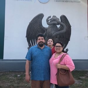 Meet your Posher, Hugo